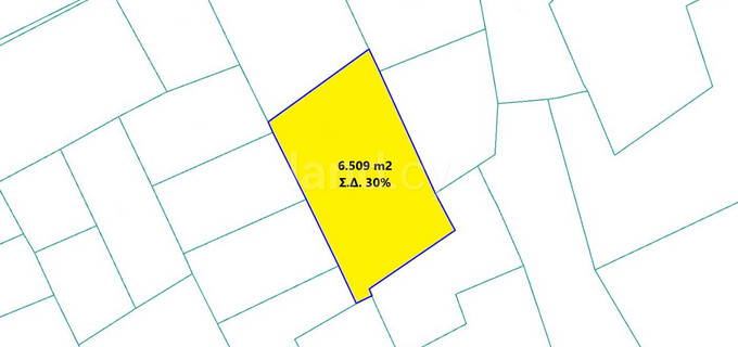 Campo turístico a la venta en Larnaca