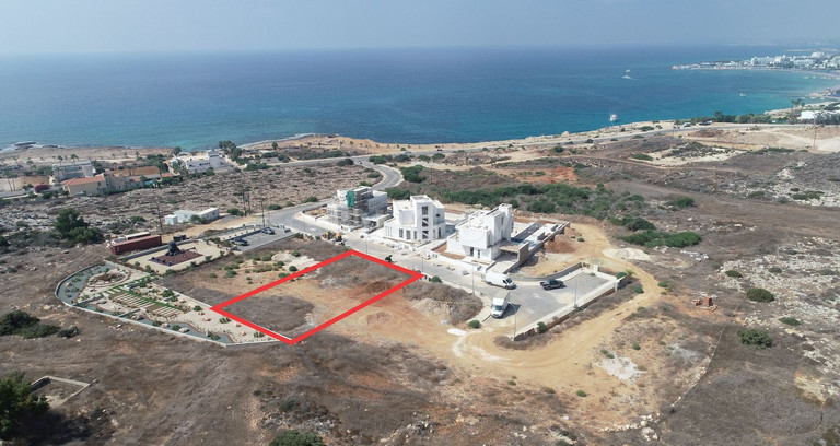 Touristisches Grundstück in Ayia Napa zu verkaufen