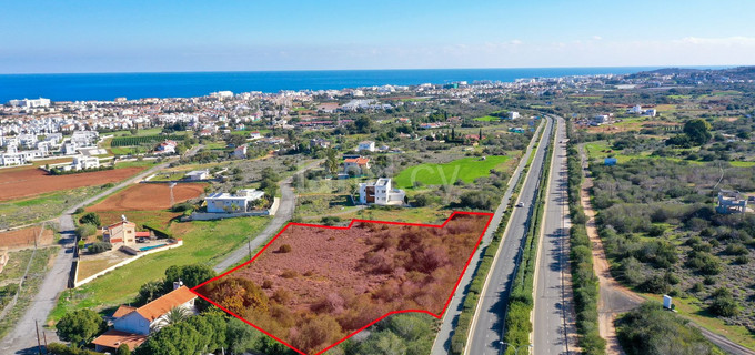 Touristic field for sale in Paralimni