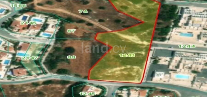 Plot for sale in Paphos