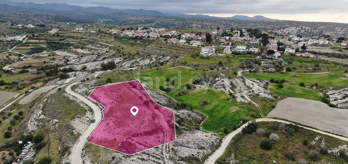 Campo a la venta en Nicosia