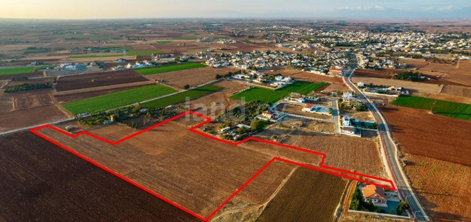 Agricultural plot for sale in Avgorou