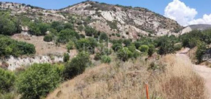 Landwirtschaftliches Baugebiet in Paphos zu verkaufen