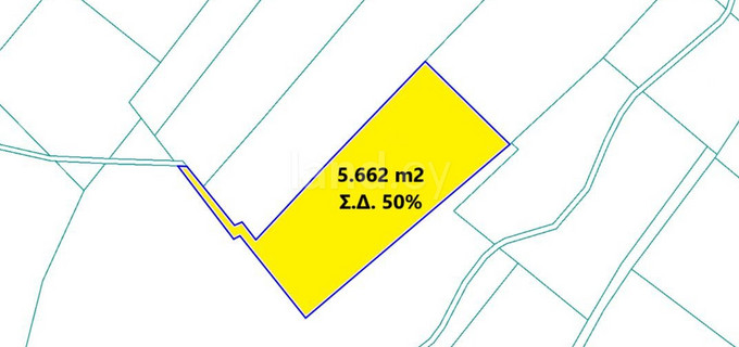 Campo a la venta en Paralimni