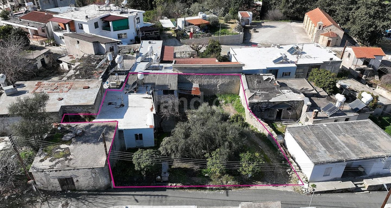 Wohnbaugrundstück in Paphos zu verkaufen
