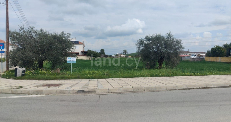 Tomt avsedd för boende till salu i Nicosia