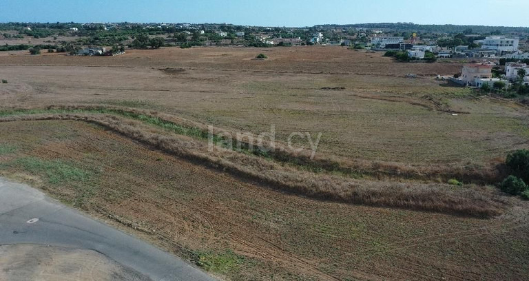 Terrain résidentiel à vendre à Paralimni
