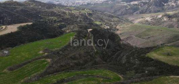 Landwirtschaftliches Baugebiet in Paphos zu verkaufen