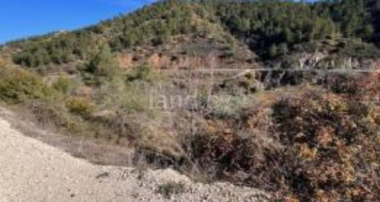 Campo agrícola a la venta en Nicosia