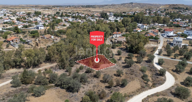 Οικιστικό αγροτεμάχιο προς πώληση - Λευκωσία