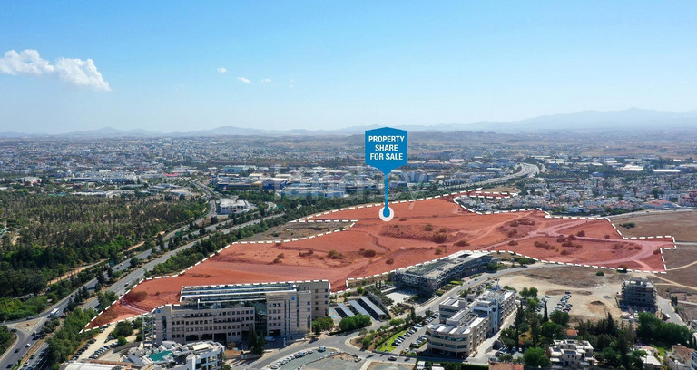 Campo comercial a la venta en Nicosia