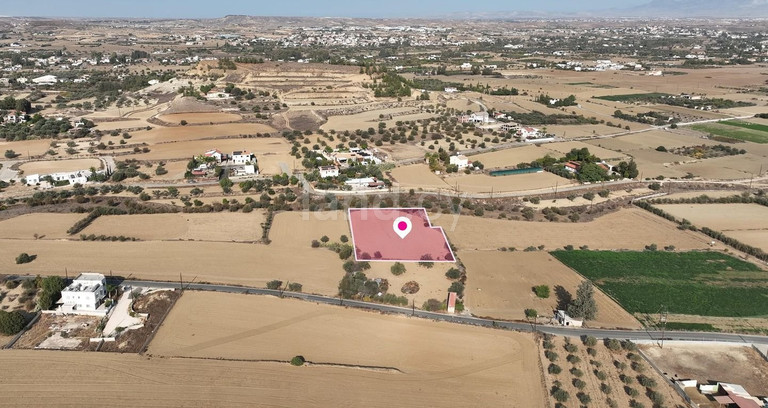 Baugebiet in Nicosia zu verkaufen