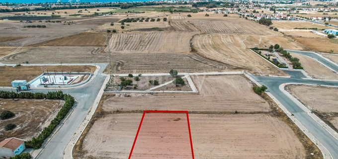 Жилой участок на продажу в Ларнака