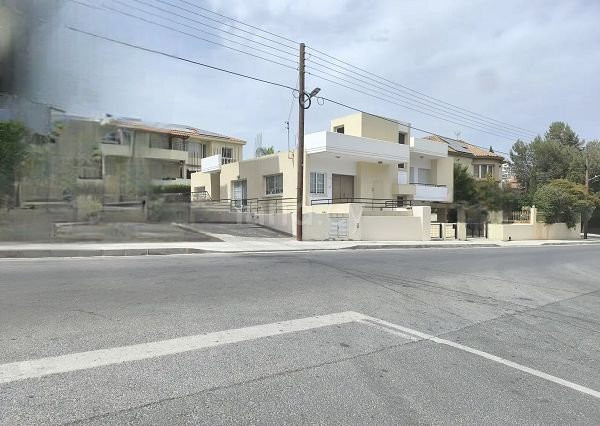 Tomt avsedd för boende till salu i Limassol