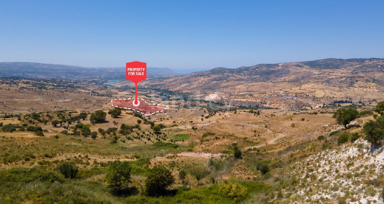 Αγροτικό αγροτεμάχιο προς πώληση - Πάφος