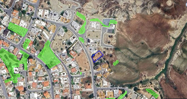 Wohnbaugrundstück in Nicosia zu verkaufen