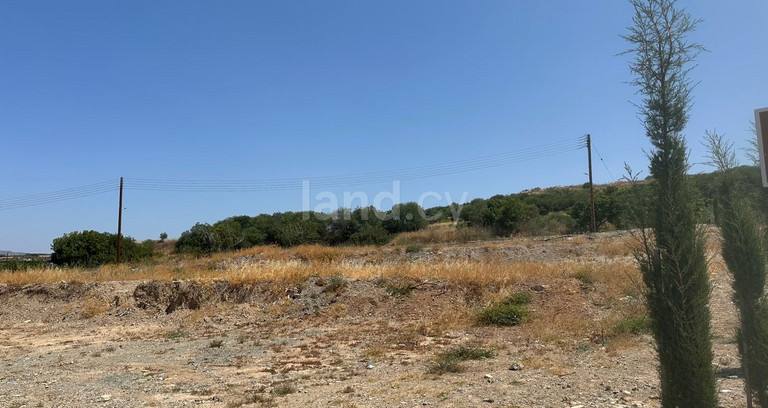 Οικιστικό οικόπεδο προς πώληση - Πάφος