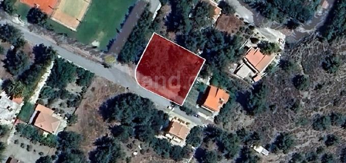 Туристическое поле на продажу в Лимассол