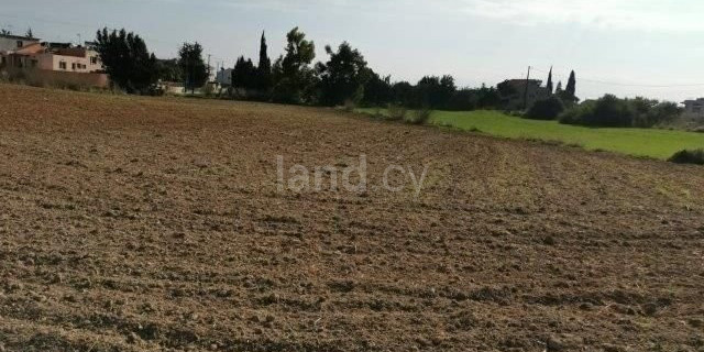 Landwirtschaftliches Baugebiet in Limassol zu verkaufen