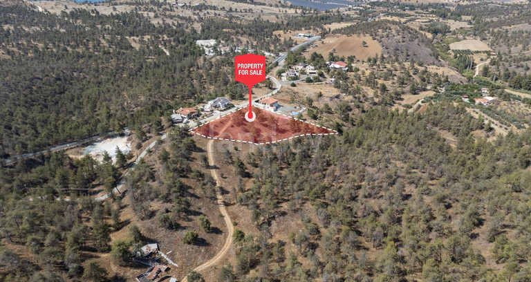 Campo agrícola a la venta en Nicosia