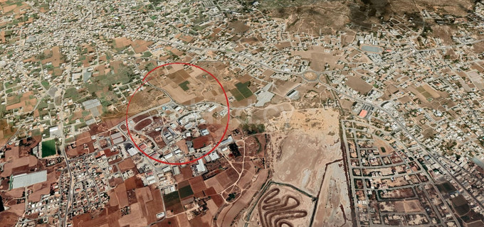 Industrial field for sale in Deryneia