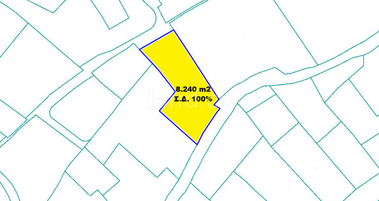 Campo industrial a la venta en Nicosia