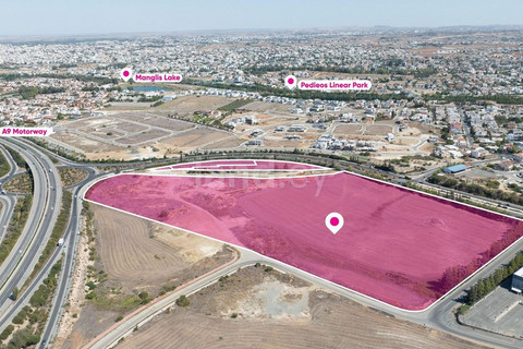 Baugebiet in Nicosia zu verkaufen