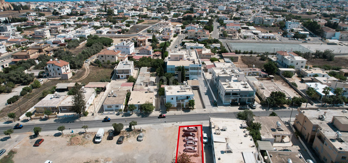 Campo residencial a la venta en Paralimni