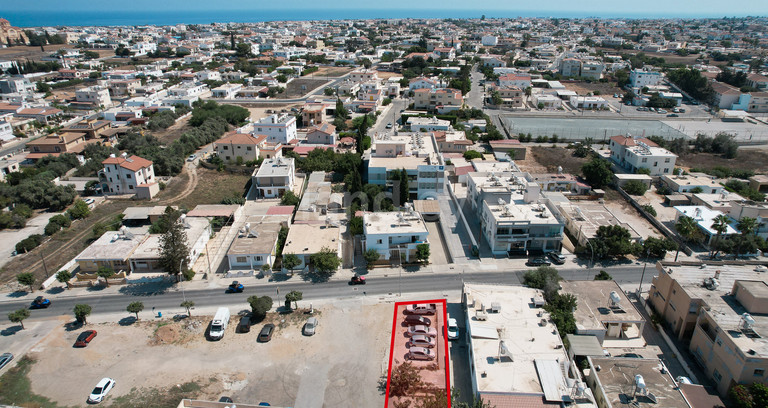 Fält avsett för boende till salu i Paralimni