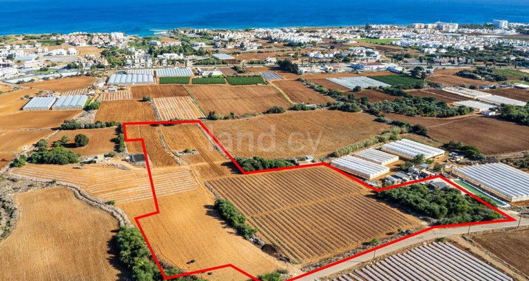 Residential field for sale in Paralimni