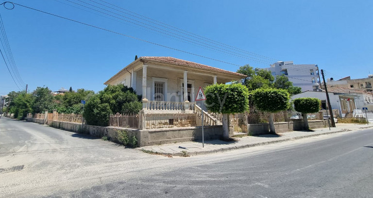 Plot for sale in Larnaca