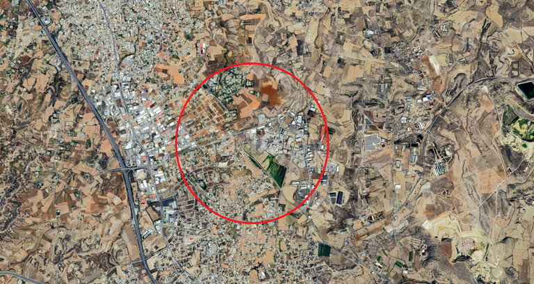 Tomt avsedd för boende till salu i Nicosia
