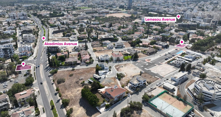 Grundstück in Nicosia zu verkaufen