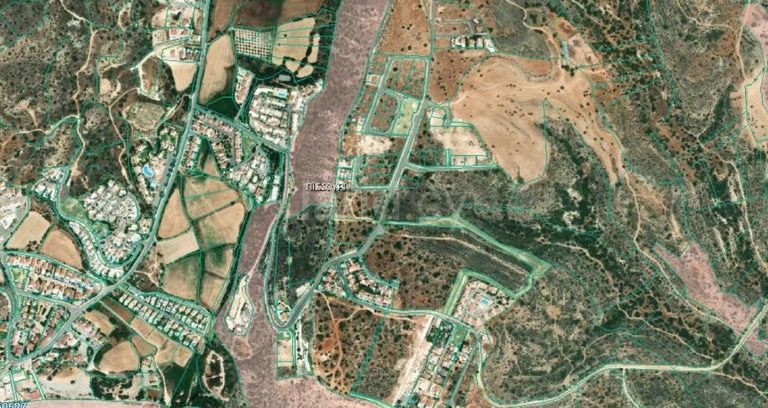 Parcelle touristique à vendre à Limassol