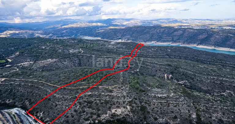 Campo agrícola a la venta en Limassol