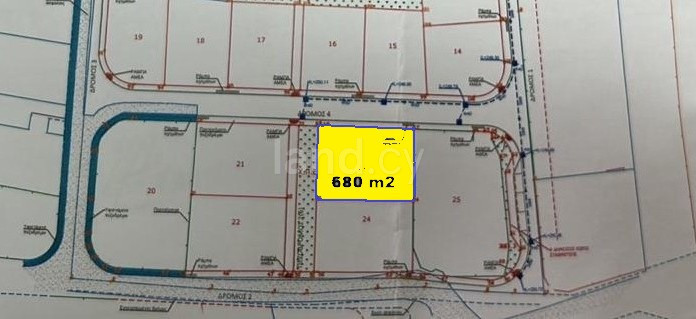 Жилой участок на продажу в Никосия