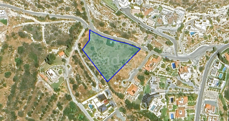 Terrain résidentiel à vendre à Limassol