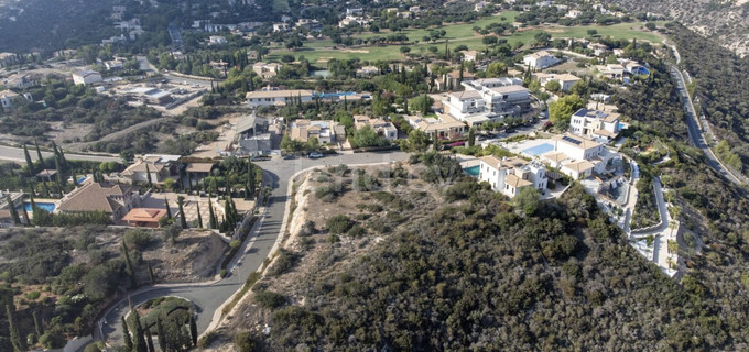 Terrain résidentiel à vendre à Paphos