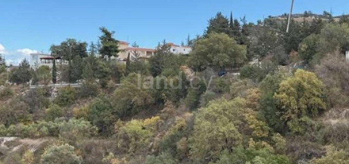 Campo residencial a la venta en Paphos