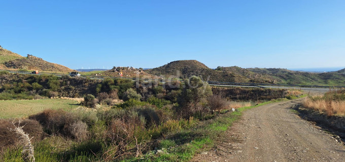 Jordbruksfält till salu i Paphos