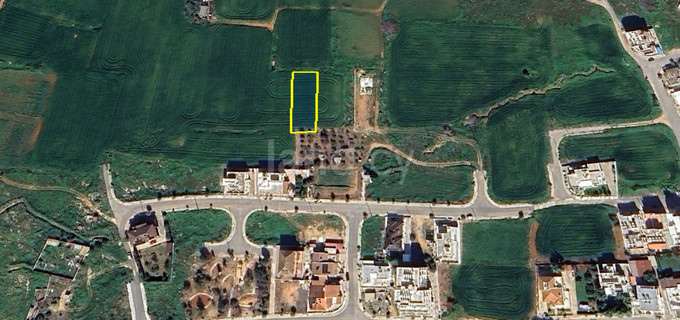 Жилое поле на продажу в Дериния