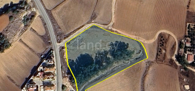 Tomt avsedd för boende till salu i Avgorou