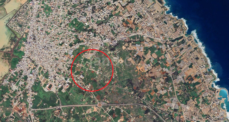 Residential field for sale in Paralimni