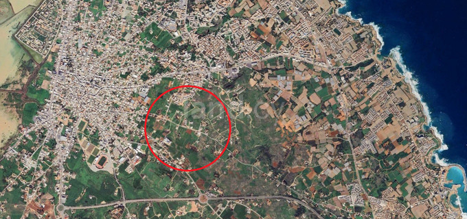 Residential field for sale in Paralimni