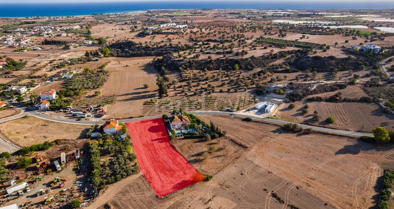 Campo residencial a la venta en Larnaca