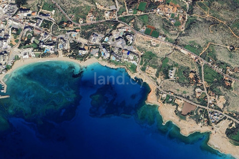 Туристический участок на продажу в Айя Напа