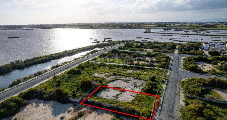 Residential plot for sale in Paralimni