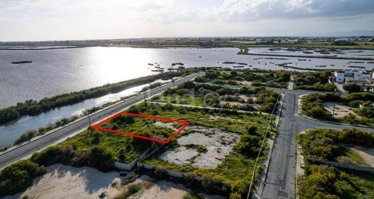 Residential plot for sale in Paralimni