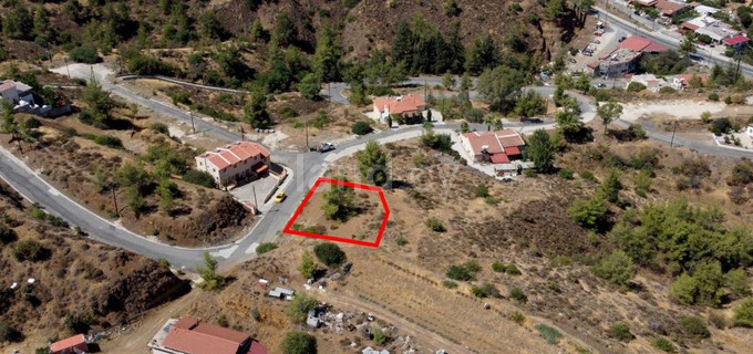 Agricultural plot for sale in Nicosia