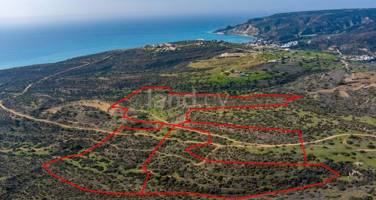 Parcelle touristique à vendre à Limassol